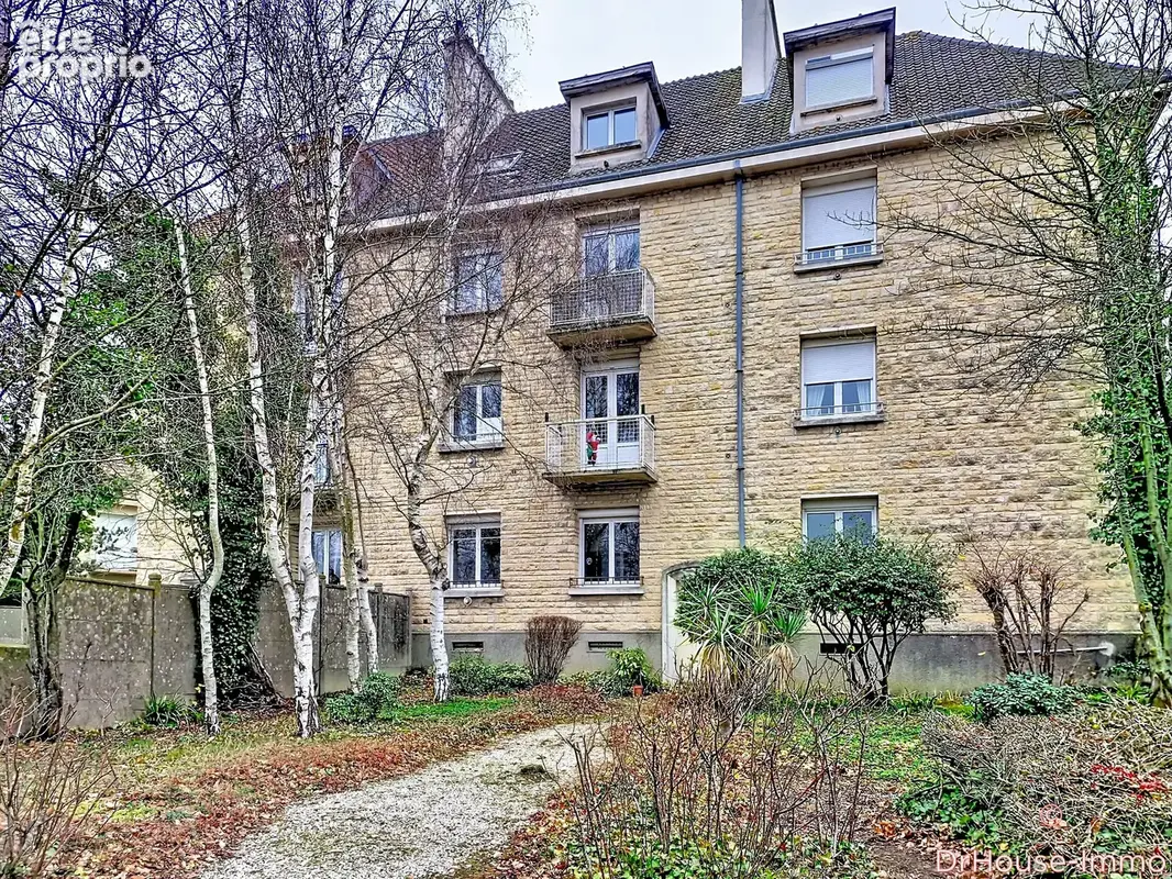 Appartement à FALAISE