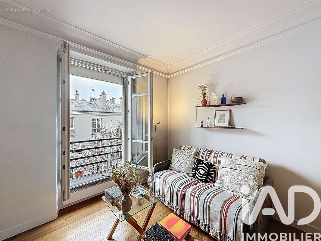 Photo 5 - Appartement à LEVALLOIS-PERRET