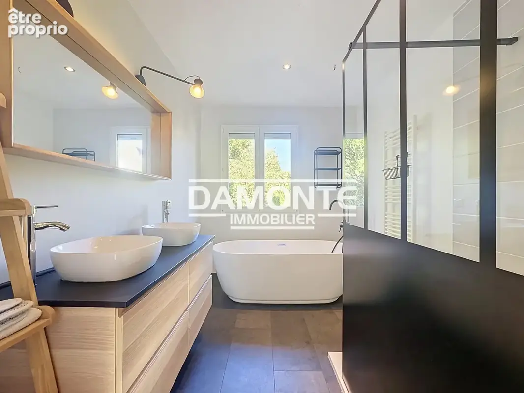 Maison de plain-pied - 93m2 - Saint-Thibault - photo 10