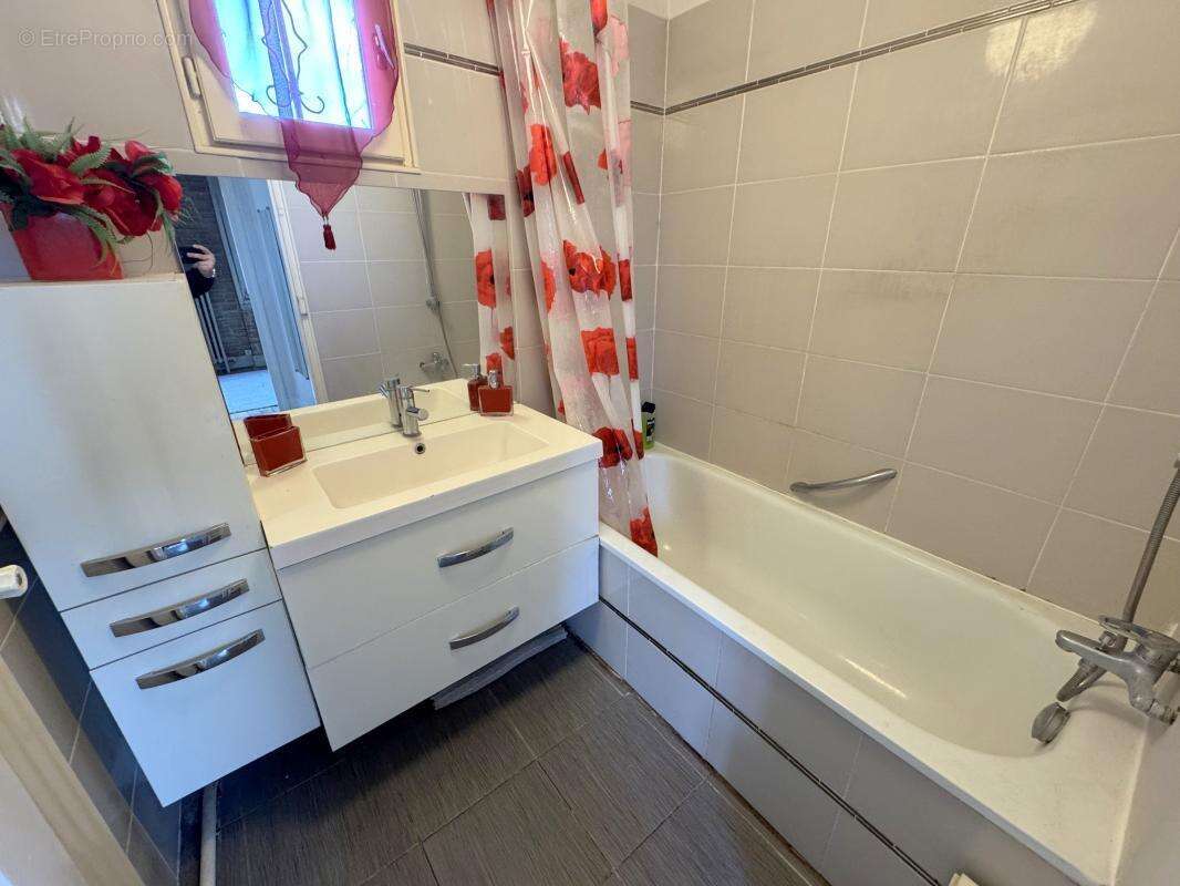 Maison à LE BLANC-MESNIL