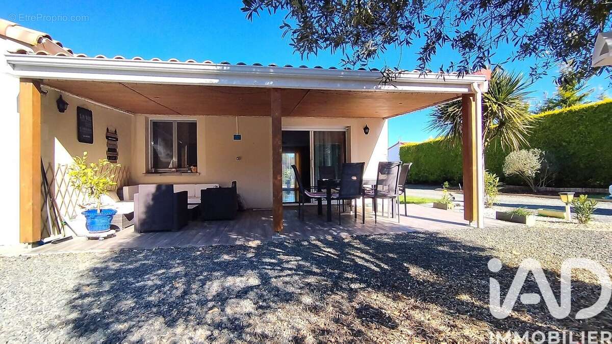 Photo 3 - Maison à L'HERMENAULT
