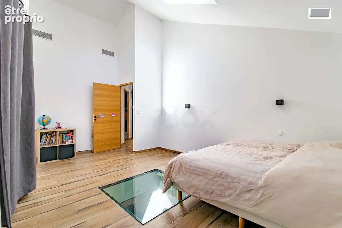 Loft d’exception   213 m2 au sol, esprit industriel et prestations de qualité - photo 12