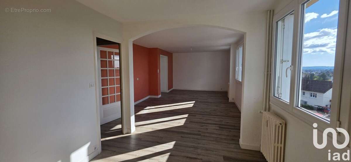Photo 3 - Appartement à AURILLAC