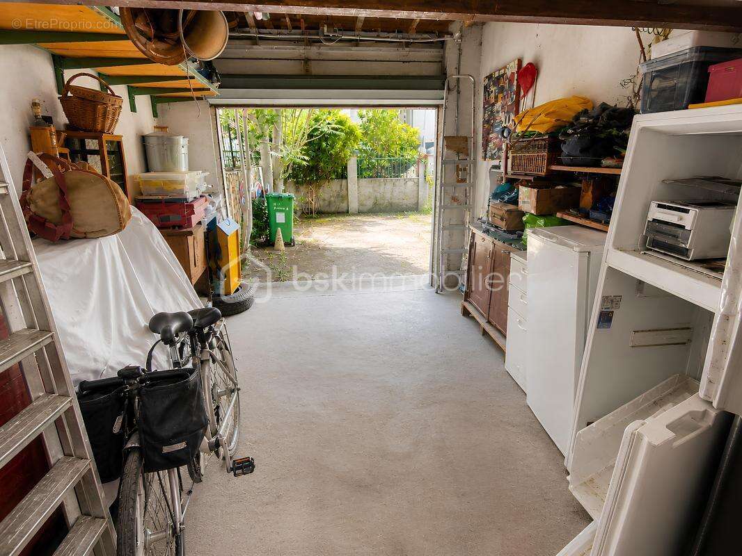 Parking à TOULON