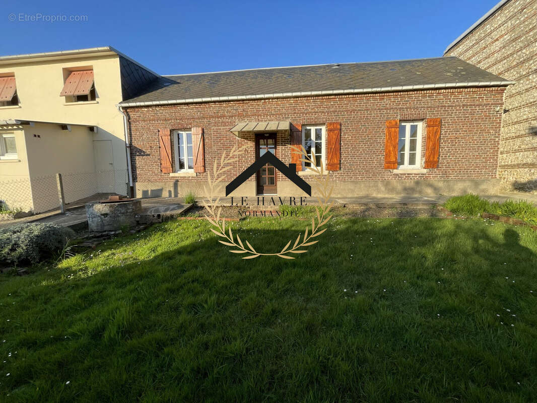 Maison à GONNEVILLE-LA-MALLET