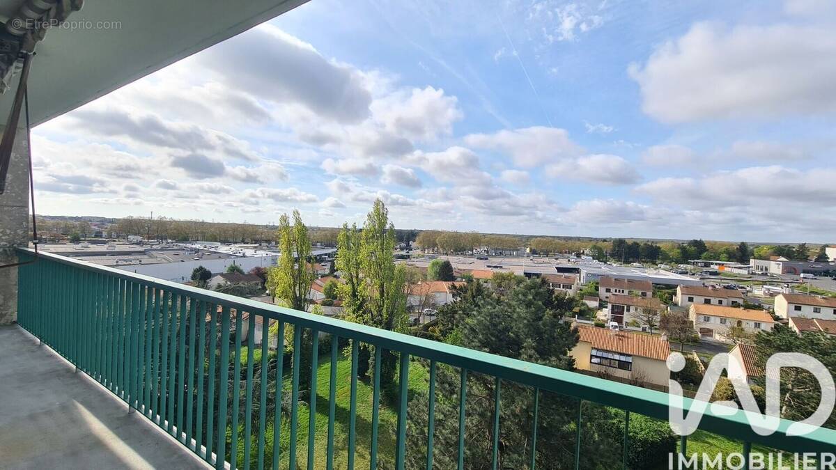 Photo 1 - Appartement à POITIERS
