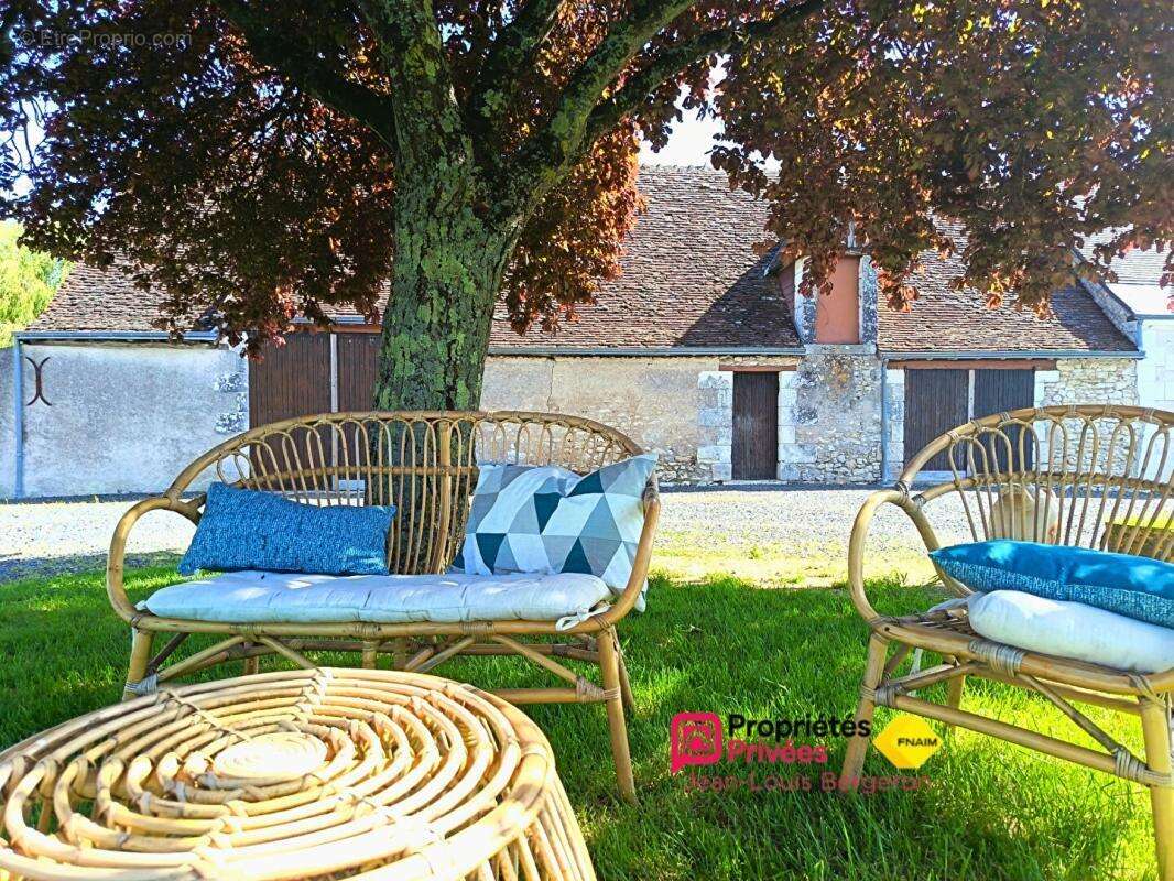 Maison à ATHEE-SUR-CHER