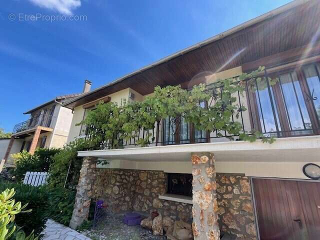 Maison à LE BLANC-MESNIL