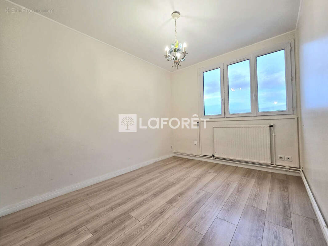 Appartement à PONTOISE