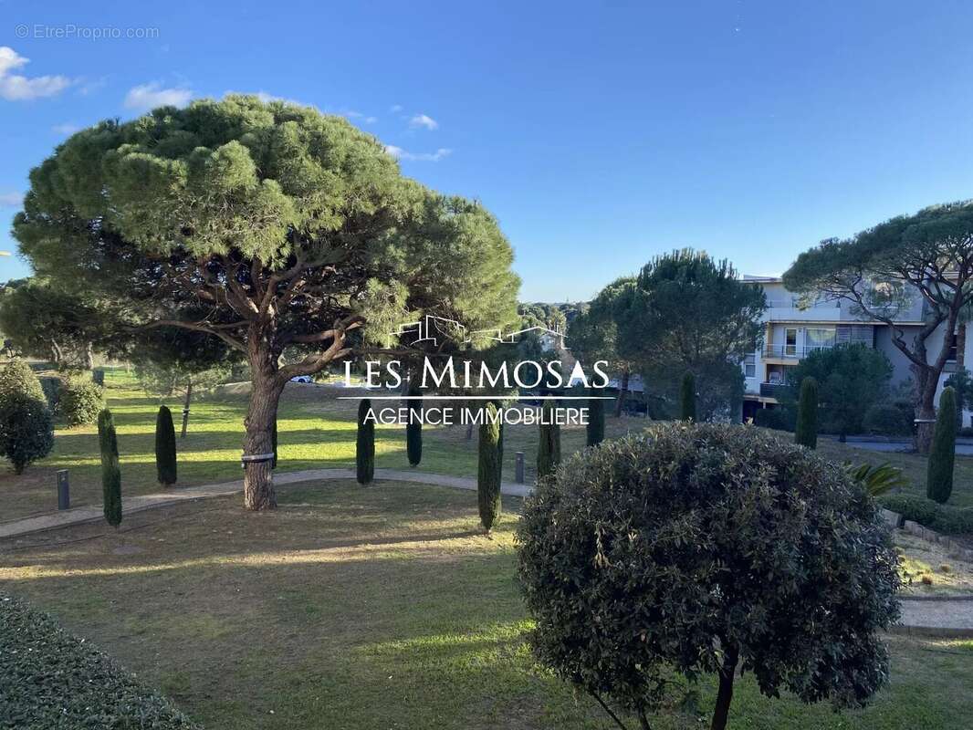 Appartement à FREJUS