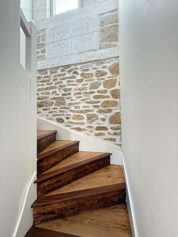 Maison à LE RELECQ-KERHUON