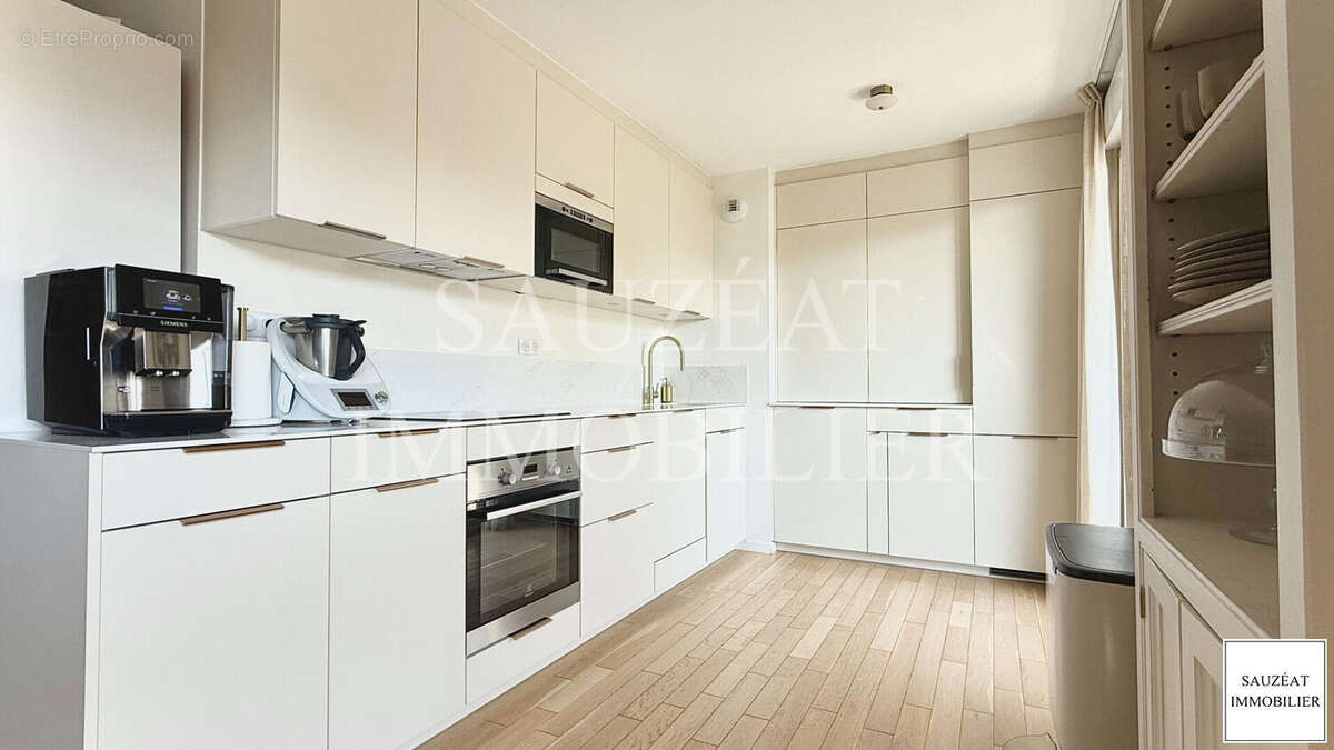 Appartement à MONTROUGE