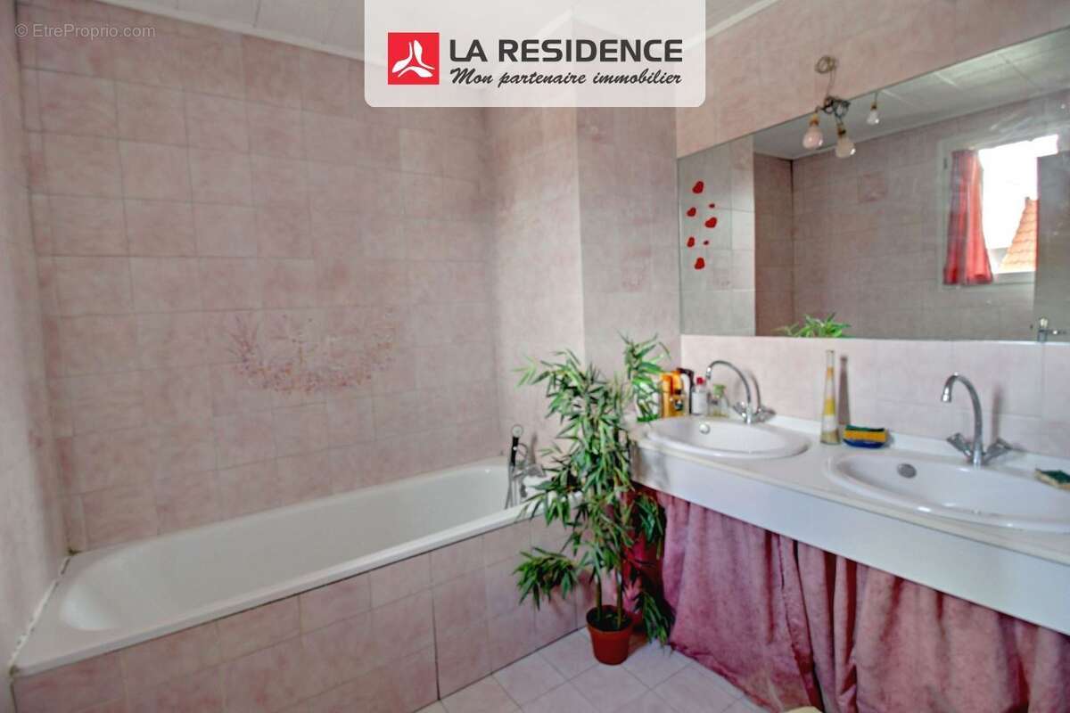 Maison à CONFLANS-SAINTE-HONORINE