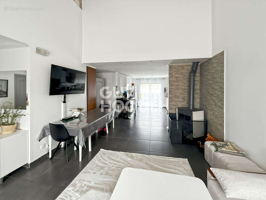 Maison à TOURNAN-EN-BRIE