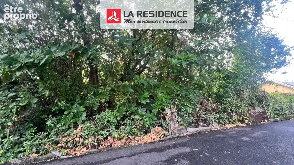 Terrain 293 m² à vendre à Fort-De-France (97200) - photo 3
