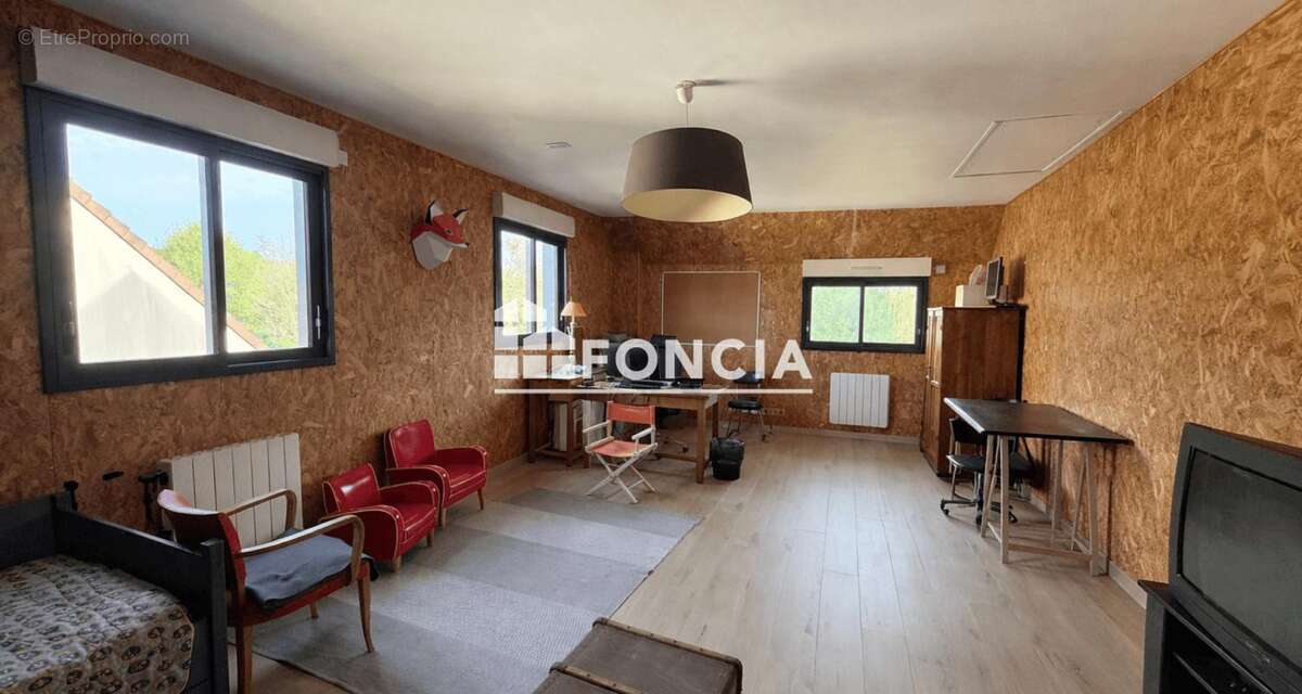 Maison à SAVIGNE-L'EVEQUE