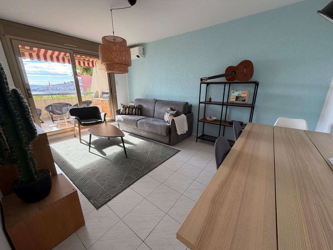 Appartement à MENTON