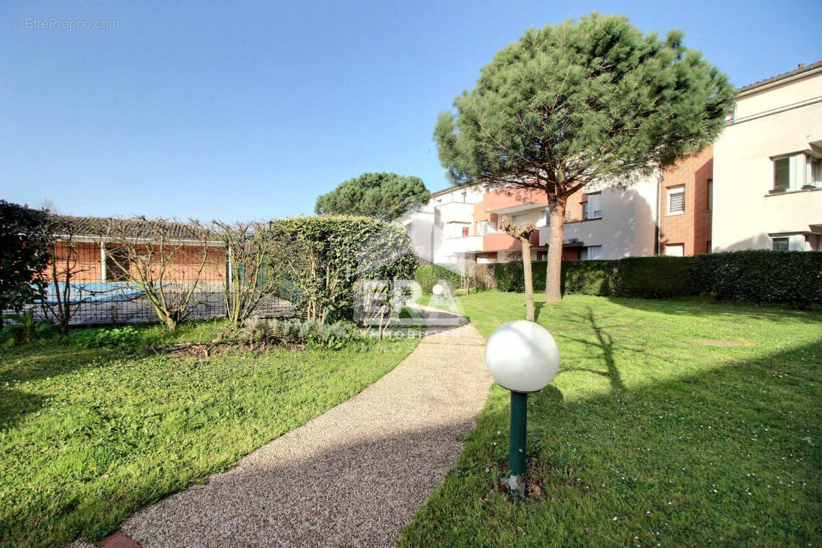 Appartement à FONBEAUZARD