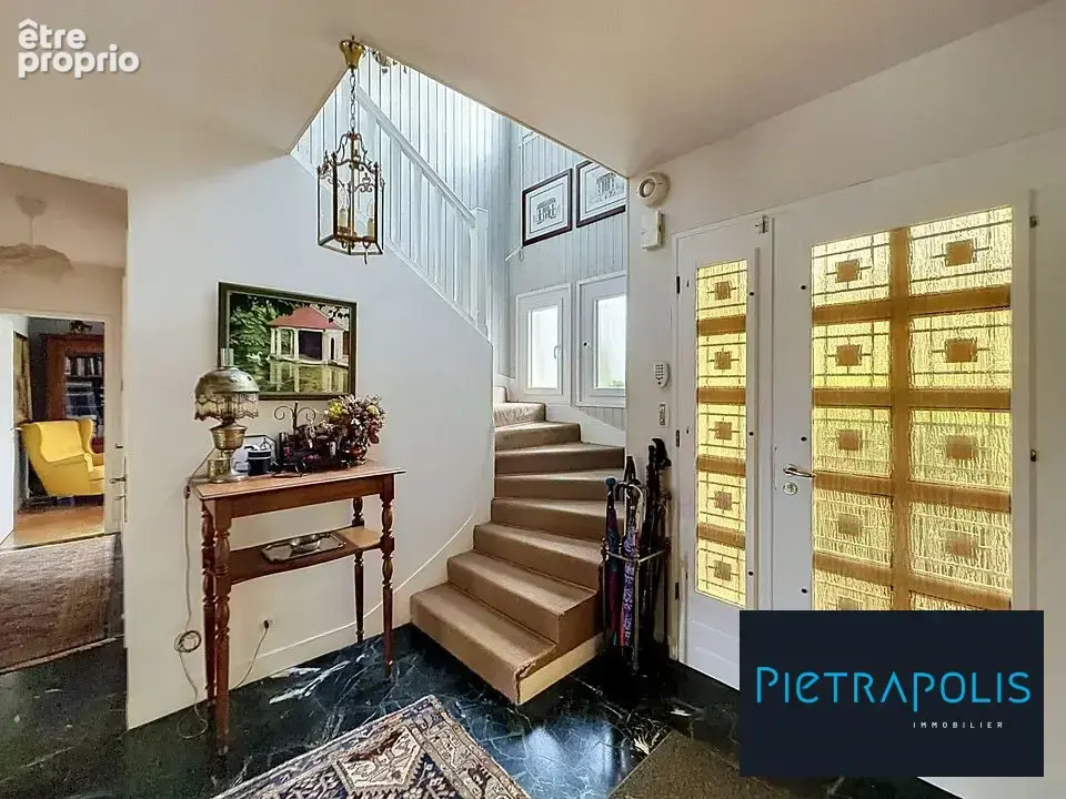 Maison 157 m² à Fontaine-Les-Dijon  - photo 2