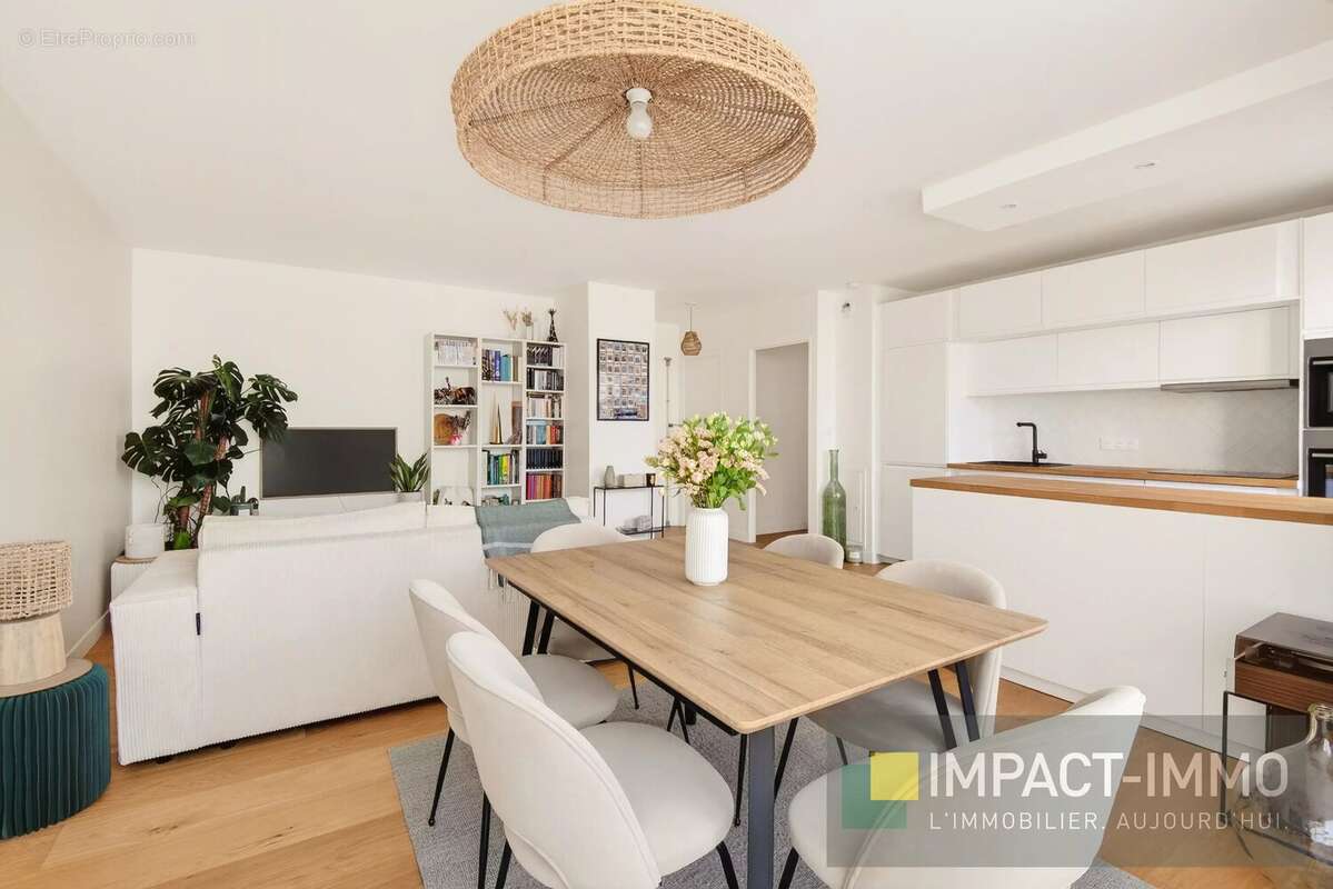 Appartement à SURESNES