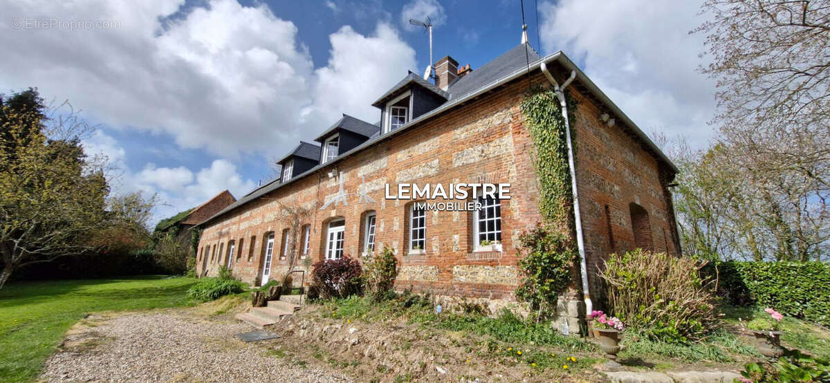 Maison à vendre - Axe Yvetot / Yerville - 232 m² - 6 chambres - Atelier - Terrain de 4 700 m² - photo 16