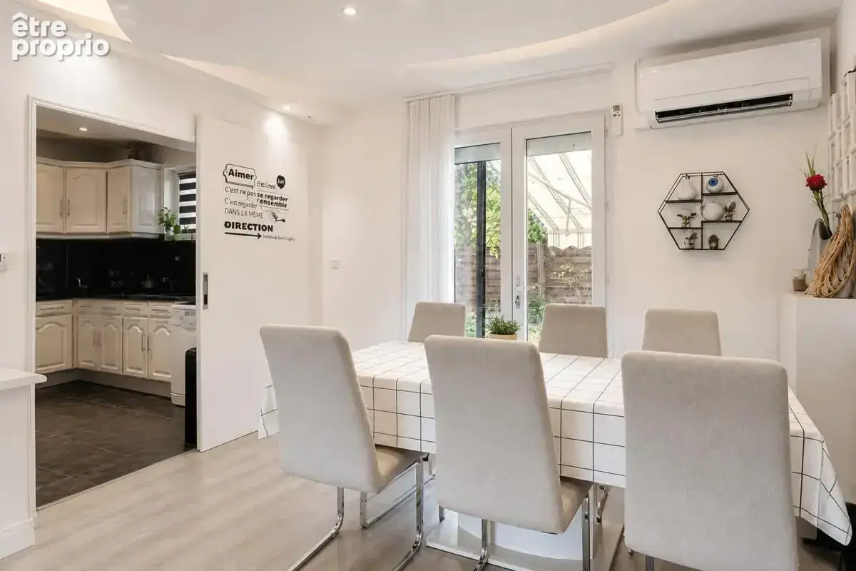 Maison de 7 pièces de 113 m² à Les Roches-de-Condrieu - photo 7