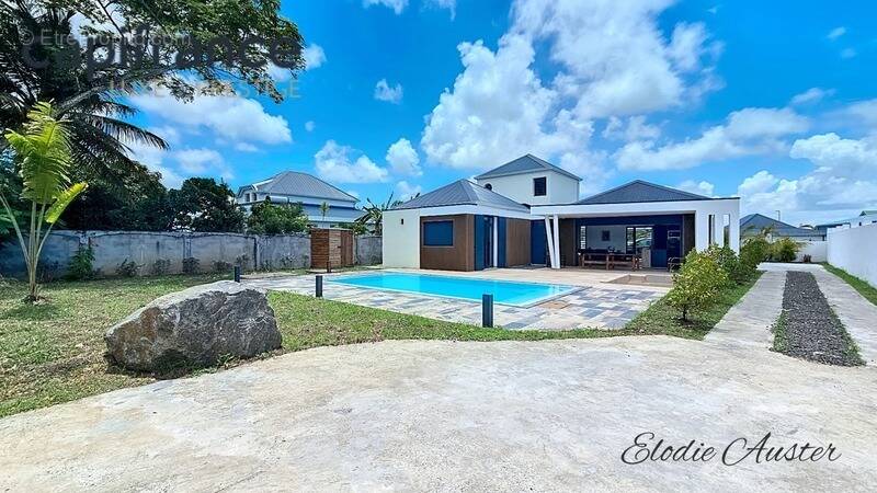 Maison à PORT-LOUIS