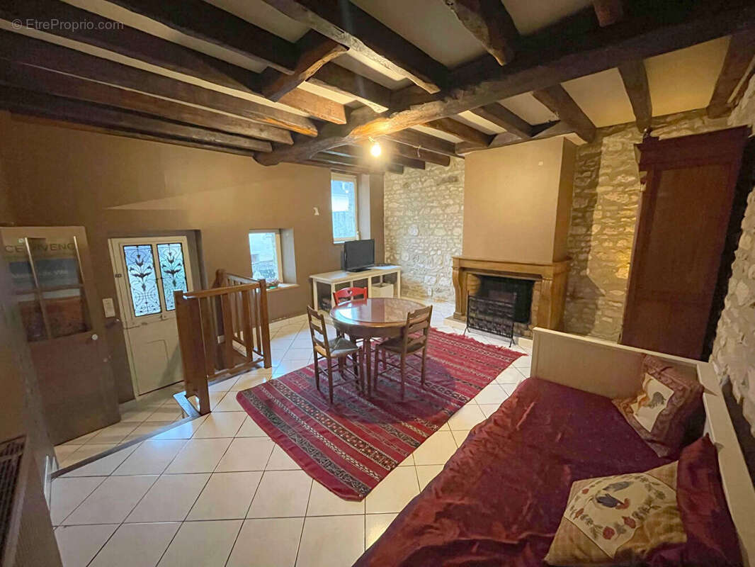 Maison à CHAUMONT-EN-VEXIN