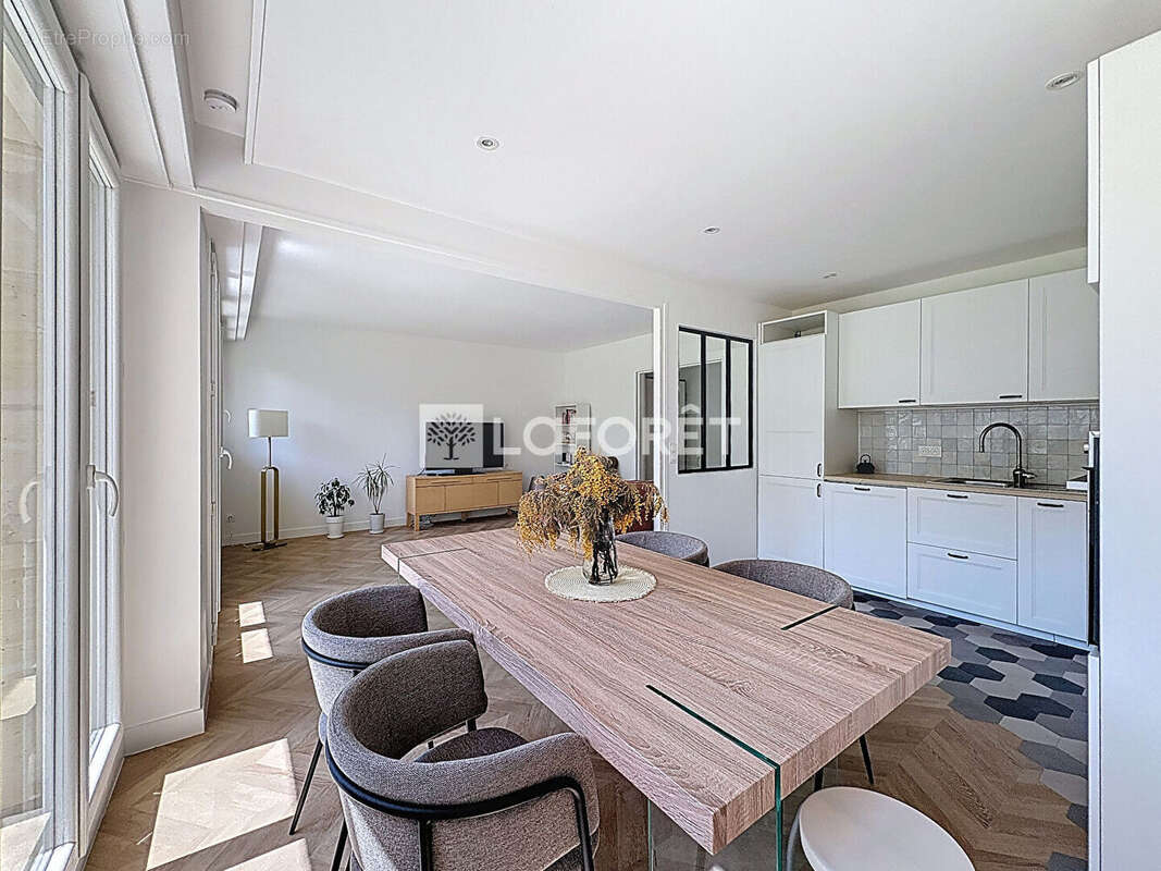 Appartement à LE VESINET