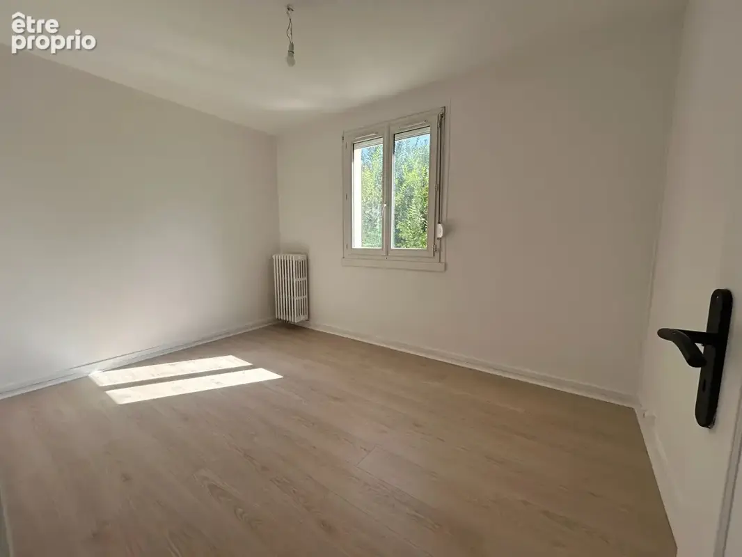 Sainte-cecile / frileuse - maison t5 sur sous-sol total - photo 8