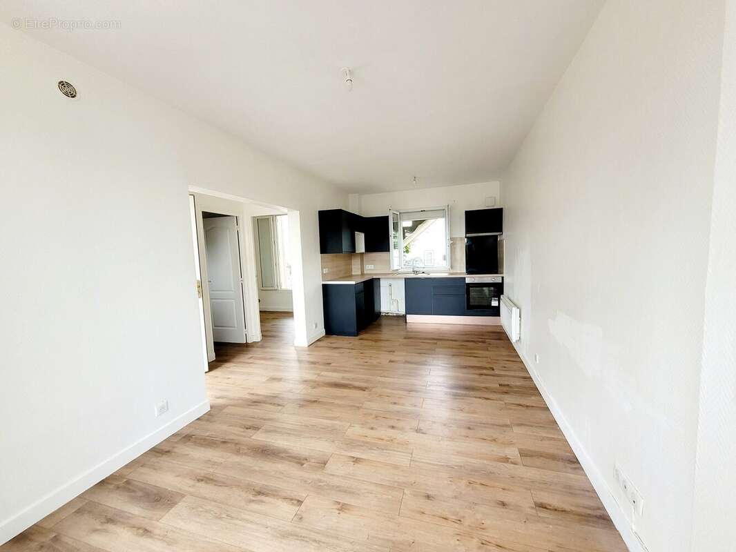 Appartement à VIGNEUX-SUR-SEINE