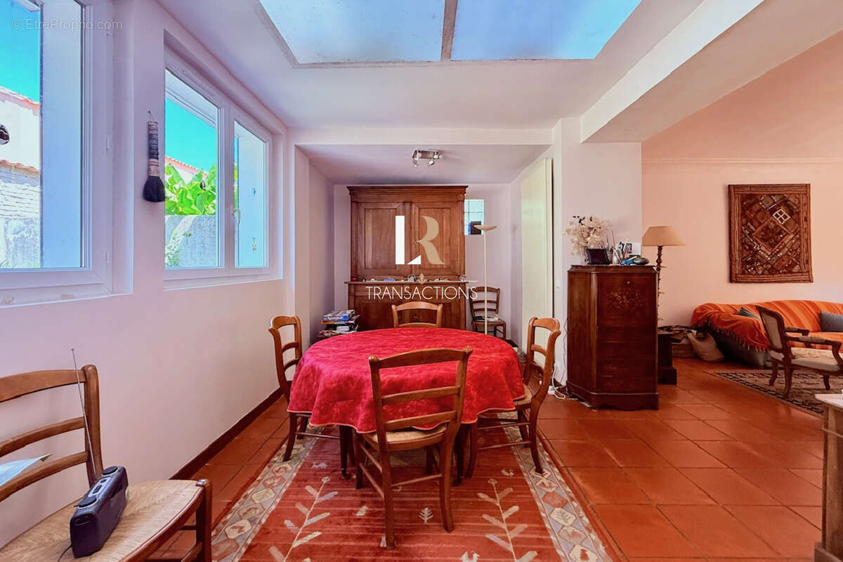 Maison à LA ROCHELLE