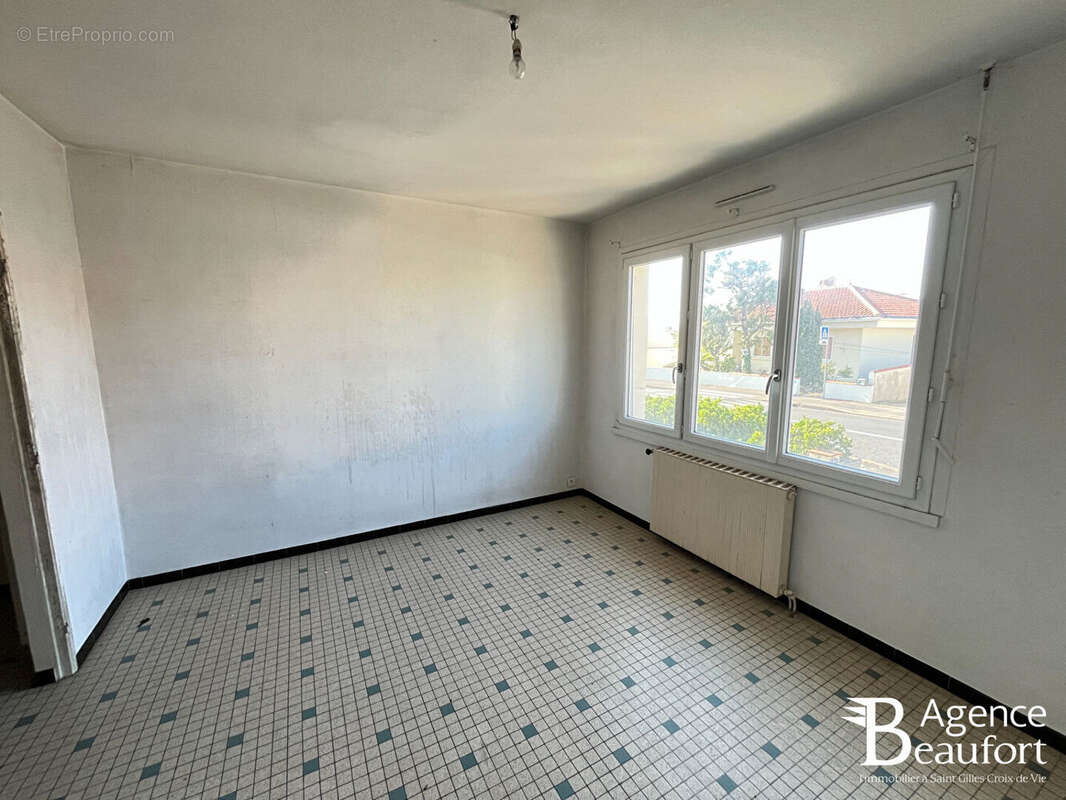 Ensemble immobilier - St Gilles Croix de VIe - photo 7