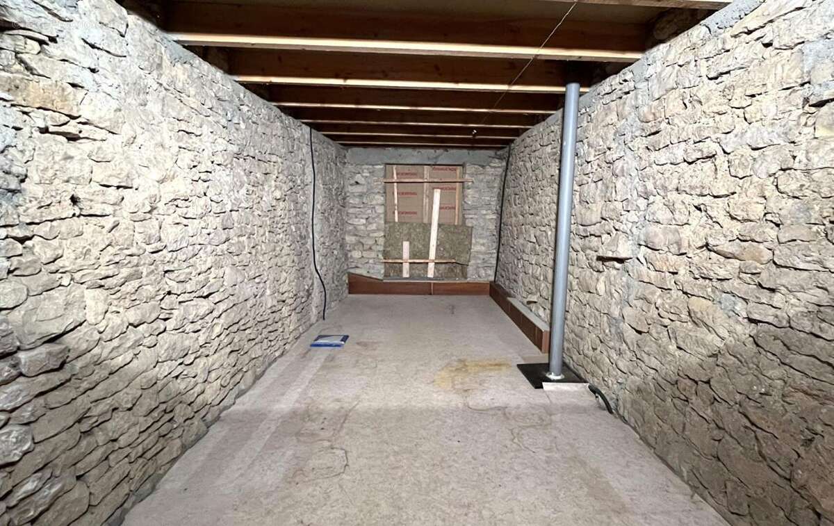 Au coeur de la vallée du Suran - Maison avec 3 chambres et terrain attenant - photo 7