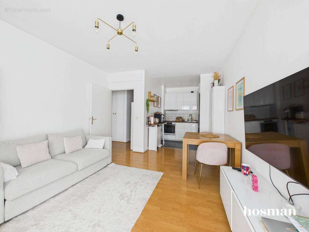 Appartement à LEVALLOIS-PERRET