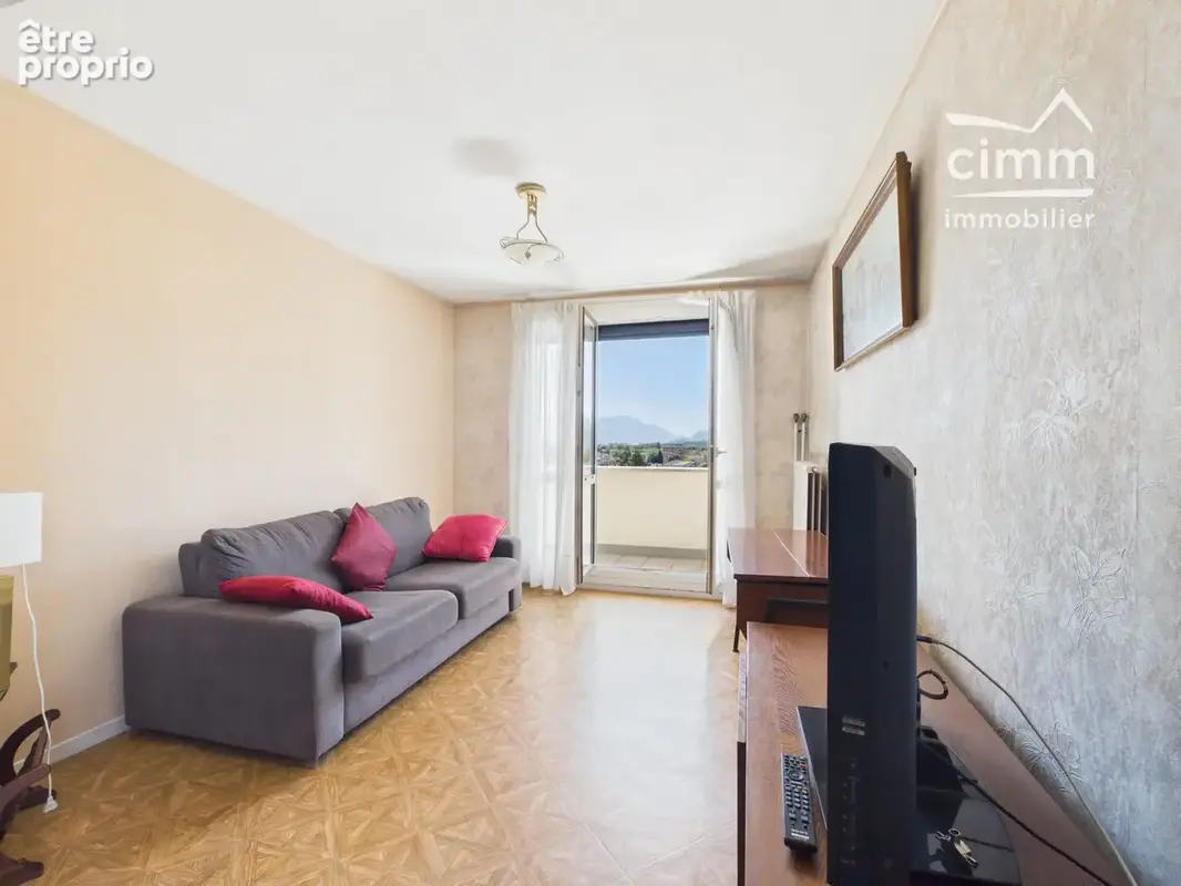 Appartement 4 pièces 80 m² à vendre à Fontaine (38600) - photo 5