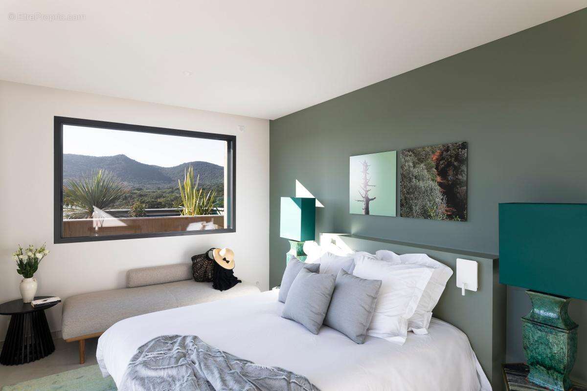 Maison à PORTO-VECCHIO