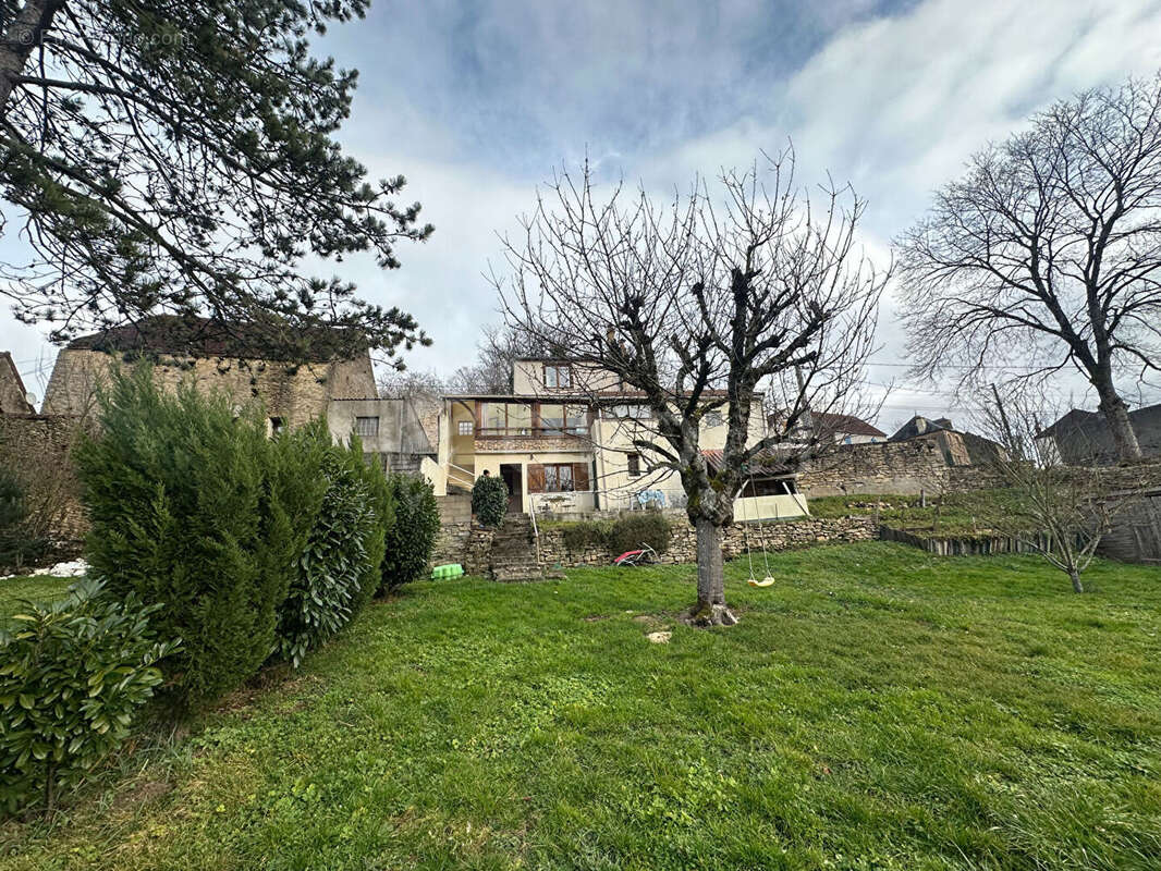 Maison Domecy Sur Le Vault 4 pièce(s) 73 m2 - photo 3