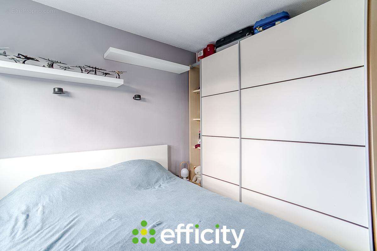 Appartement à SAINT-SYMPHORIEN-D'OZON