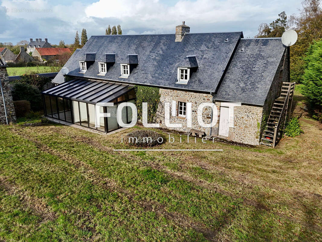 Maison à BLAINVILLE-SUR-MER