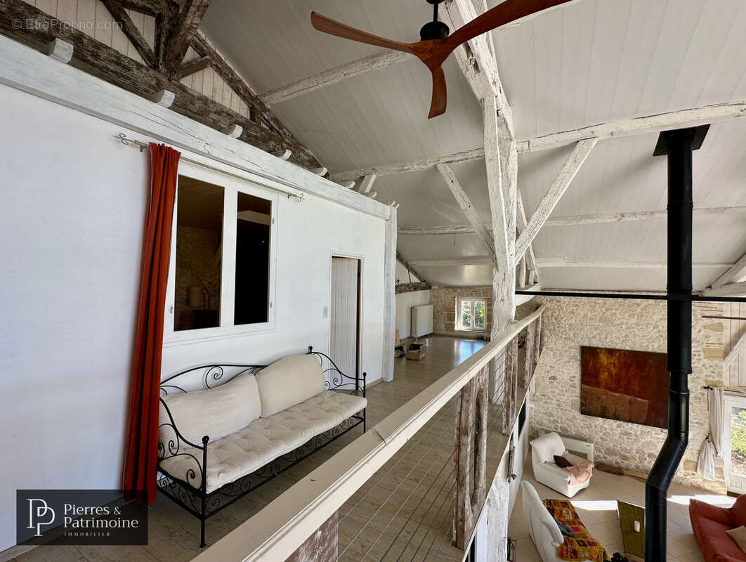 Maison à MAUVEZIN-SUR-GUPIE