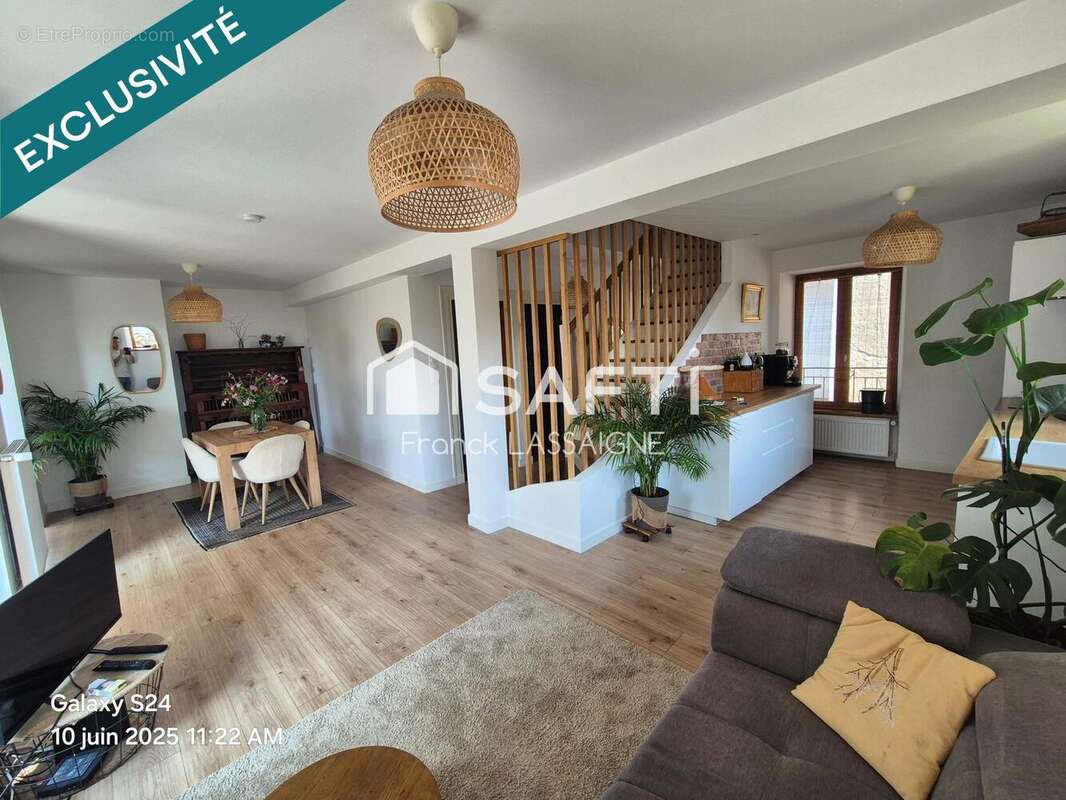Maison 136 m² à Arlanc  - photo 5