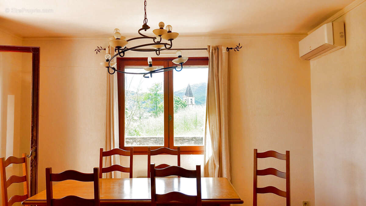 Maison à LE POUJOL-SUR-ORB