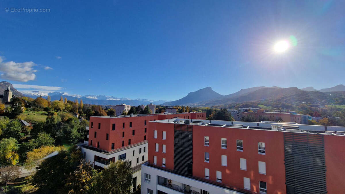 Appartement à LA RAVOIRE