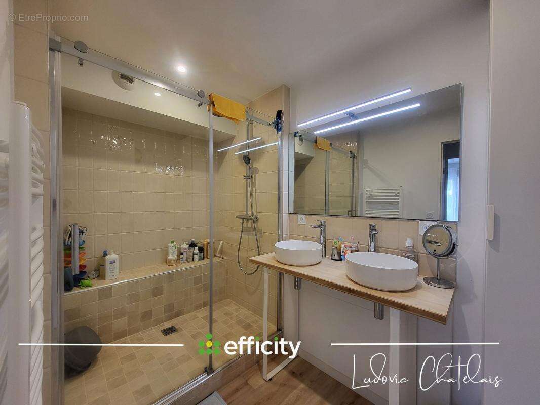 Appartement à GEVEZE