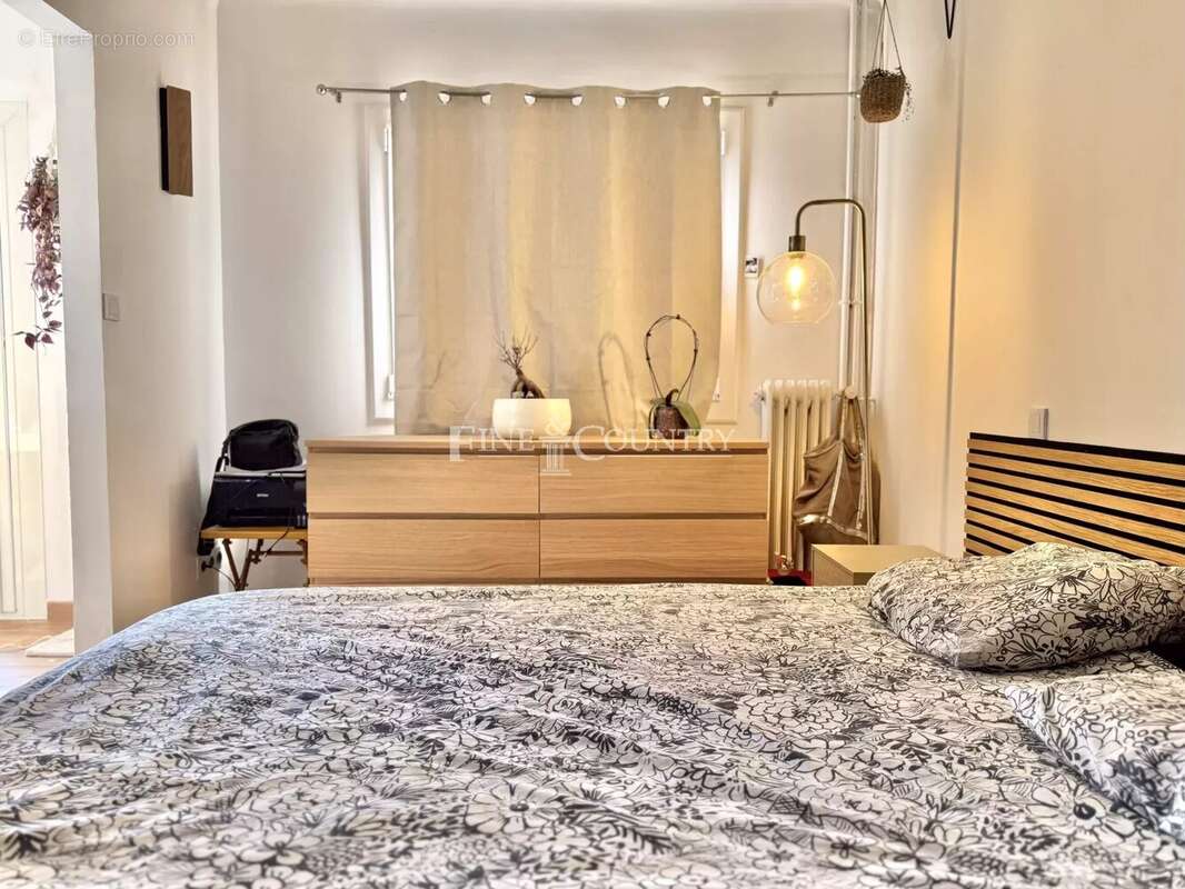 Appartement à LE CANNET