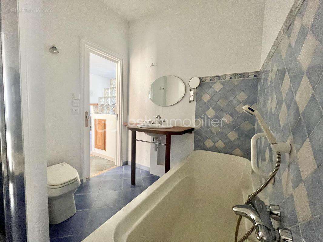 Maison à SAINT-MICHEL-CHEF-CHEF