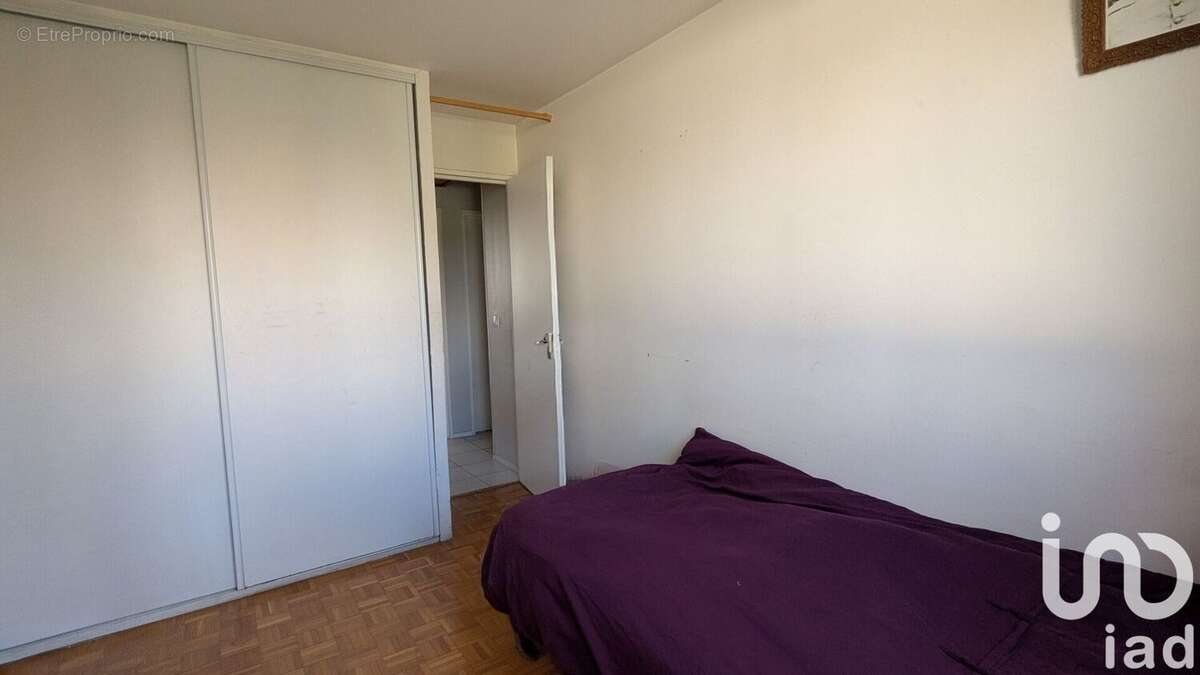 Photo 8 - Appartement à LE BLANC-MESNIL