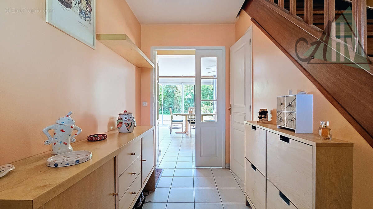 Maison à CHAMPS-SUR-MARNE