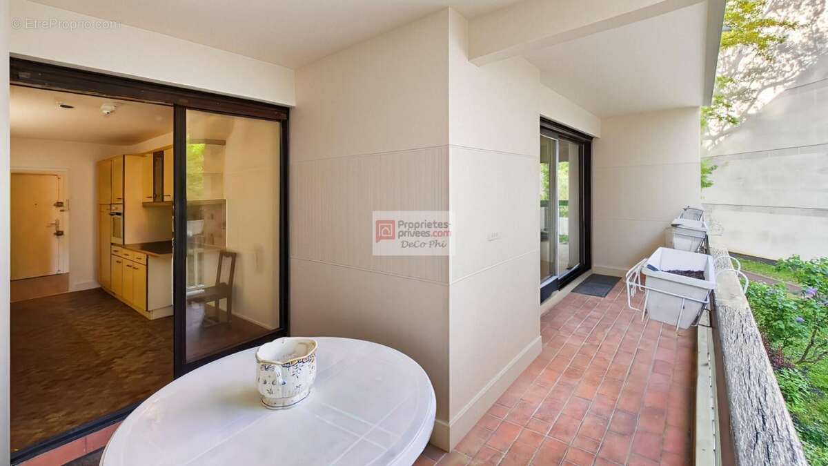 Appartement à VERSAILLES